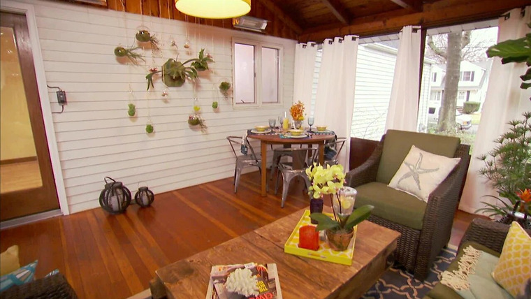 The High Low Project — s04e01 — Casual Chic Family Sunroom