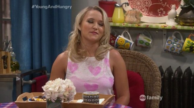 Young & Hungry — s02e07 — Young & Ferris Wheel