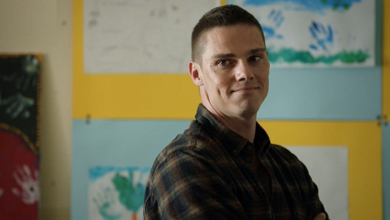 Сезон боёв — s01e03 — The Medal