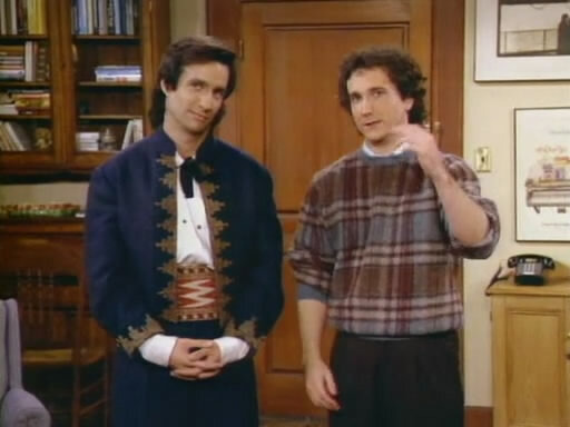 Идеальные незнакомцы — s02e16 — Tux for Two