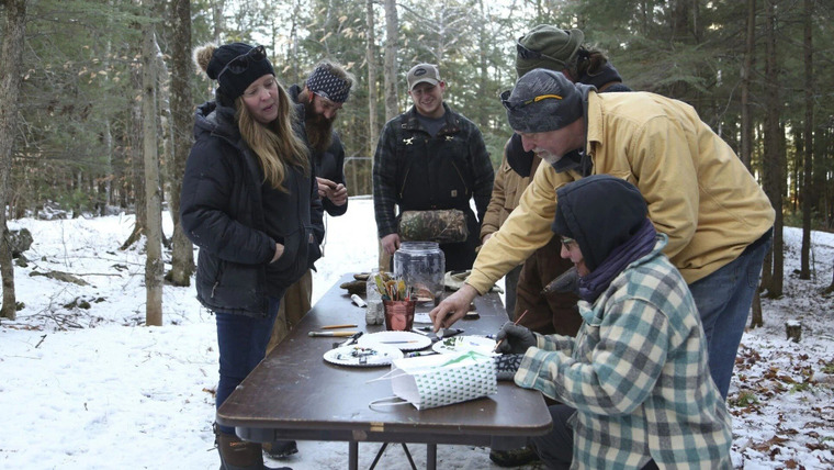 Maine Cabin Masters — s05e08 — It Takes a Village of People