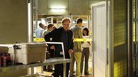 CSI: Место преступления Майами — s08e02 — Hostile Takeover
