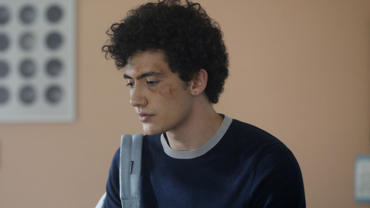 Te Quiero y Me Duele — s01e02 — Mural