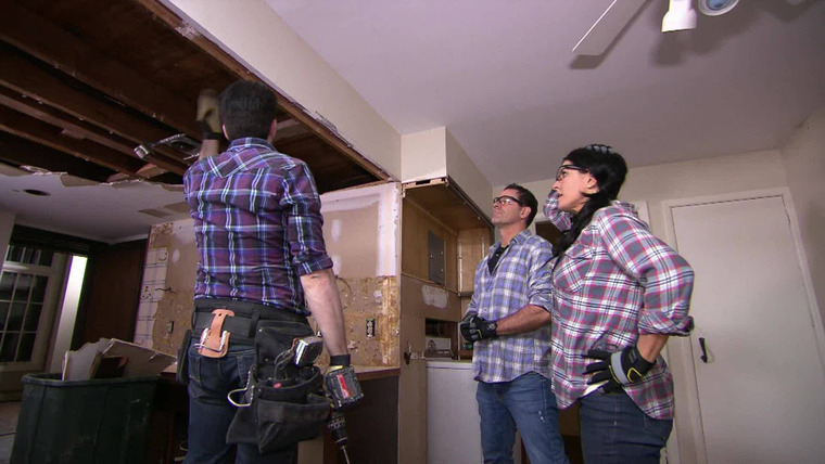 Property Brothers — s2015e15 — Room to Roam in Their Dream Home