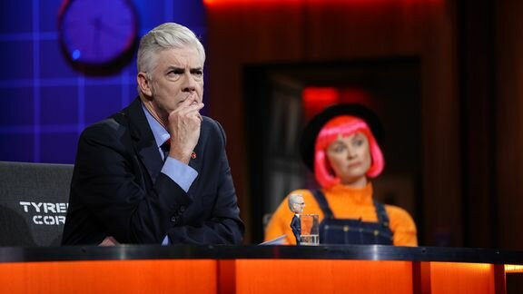 Shaun Micallef's MAD AS HELL — s13e05 — Episode 5