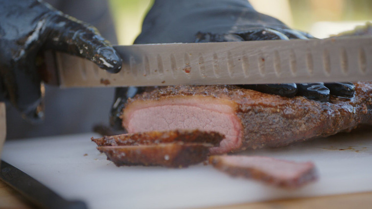 The American Barbecue Showdown — s01e08 — The. Whole. Hog.