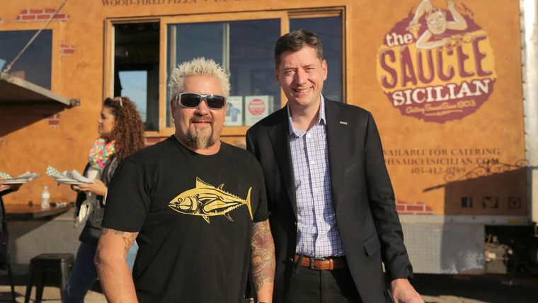 Diners, Drive-Ins and Dives — s2020e10 — Sicilian And Seafood