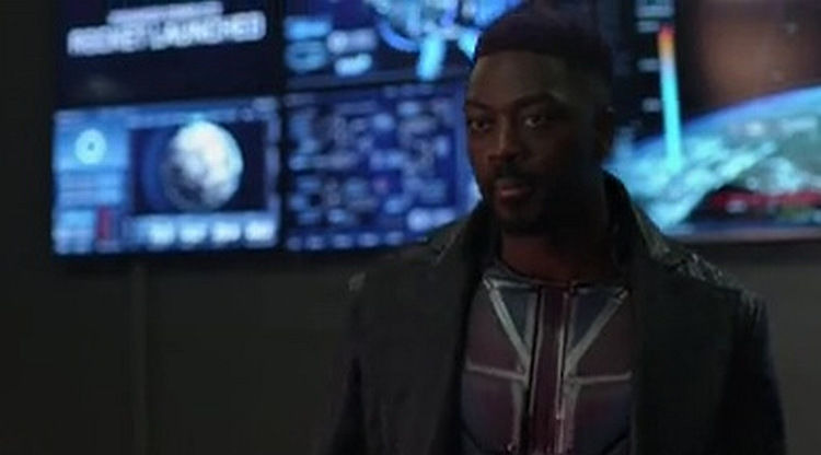 Supergirl — s04e13 — What's So Funny About Truth, Justice, and the American Way?