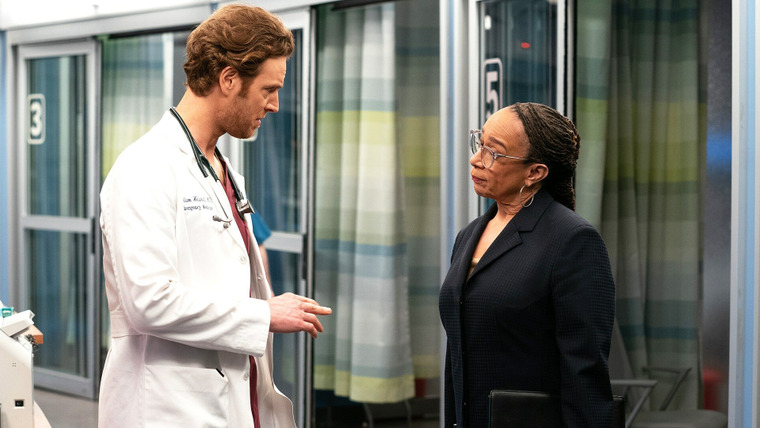 Chicago Med — s08e15 — Those Times You Have to Cross the Line