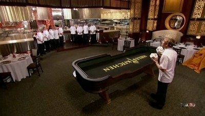 Hell's Kitchen — s06e07 — 10 Chefs Compete