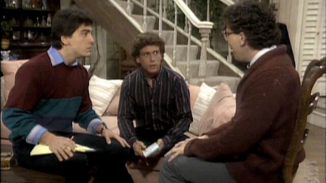 Charles in Charge — s01e18 — Charles 'R' Us