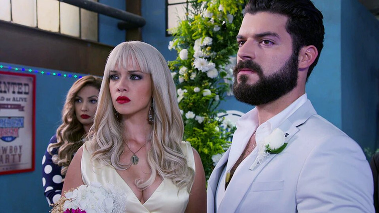 Сеньора Асеро — s03e23 — Vicenta le da el sí a Abelardo