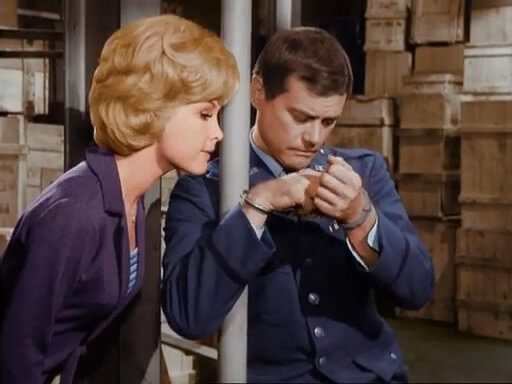I Dream of Jeannie — s01e21 — Jeannie and the Kidnap Caper