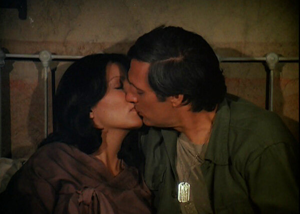 M*A*S*H — s06e07 — In Love and War