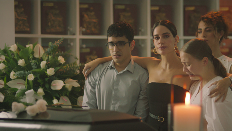 Фальшивый профиль — s02e02 — Perder el control