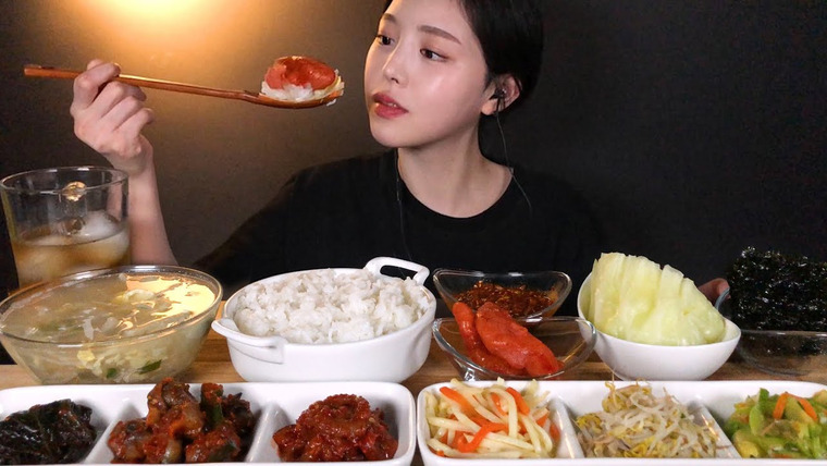 문복희 Eat with Boki — s01e113 — SUB)밥도둑 낙지젓 명란젓 소라무침 깻잎무침에 양배추쌈 집밥 먹방 냉장고를부탁해 Korean House meal MUKBANG ASMR
