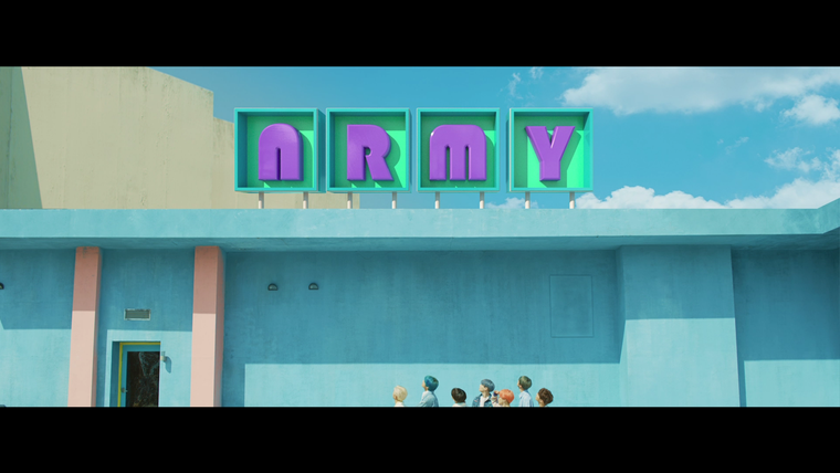 BTS on V App — s05e26 — BTS (방탄소년단) '작은 것들을 위한 시 (Boy With Luv) feat. Halsey' Official MV ('ARMY With Luv' ver.)