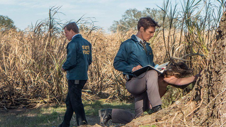 True Detective — s01e01 — The Long Bright Dark