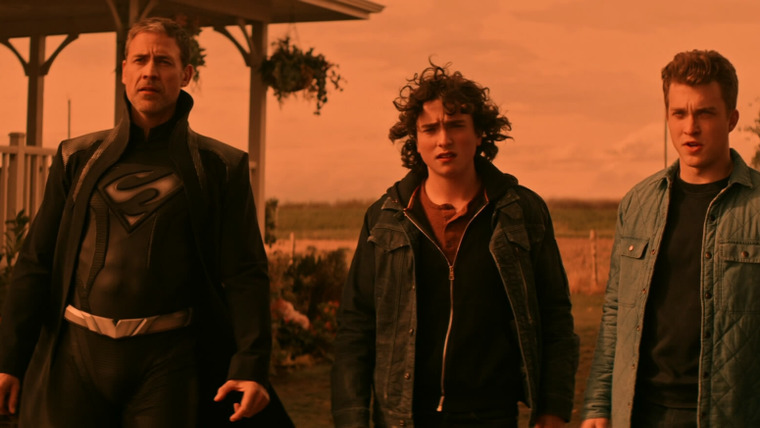 Супермен и Лоис — s02e15 — Waiting for Superman