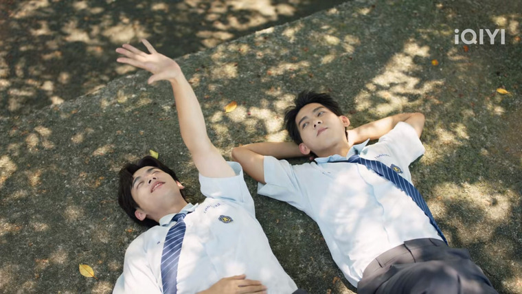 Только один — s01e07 — Belonging: Let's live on campus together