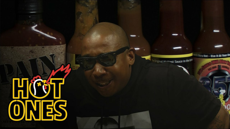 Hot Ones — s01e05 — Ja Rules Talks 50 Cent Beef, Jail Recipes, and Media Stereotypes While Eating Spicy Wings
