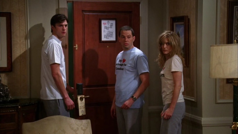 Two and a Half Men — s09e17 — Not in My Mouth!