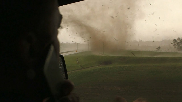 Tornado Chasers — s02e05 — Warning, Part 1
