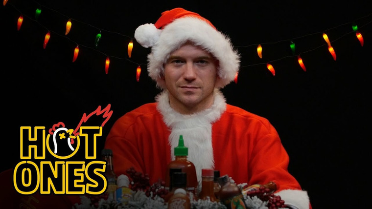 Горячие — s02 special-6 — The Hot Ones Holiday Special 2016