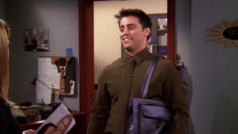 Друзья — s05e13 — The One With Joey's Bag