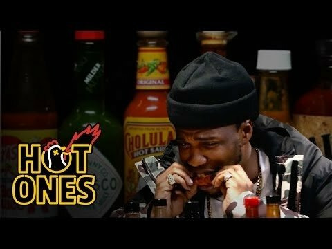 Hot Ones — s02e01 — Curren$y Talks Munchies, Industry Games, and Rap Dogs While Eating Spicy Wings