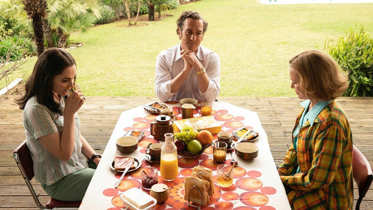 Stonehouse — s01e02 — Episode 2