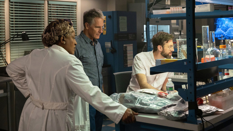 NCIS: New Orleans — s06e05 — Spies and Lies