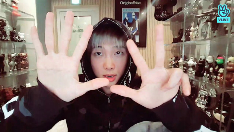 BTS on V App — s04e01 — RM's Hello 2018!😘