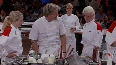 Hell's Kitchen — s10e02 — 17 Chefs Compete
