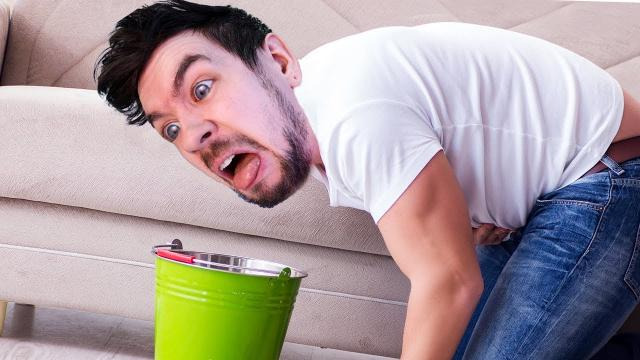 Jacksepticeye — s07e285 — THIS IS DISGUSTING | House Flipper #5