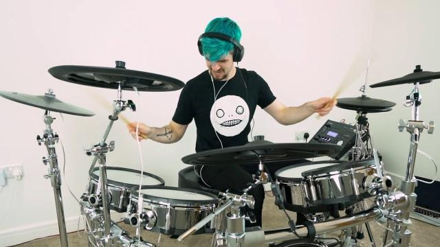 Jacksepticeye — s06e484 — System Of A Down - Chop Suey Drum Cover