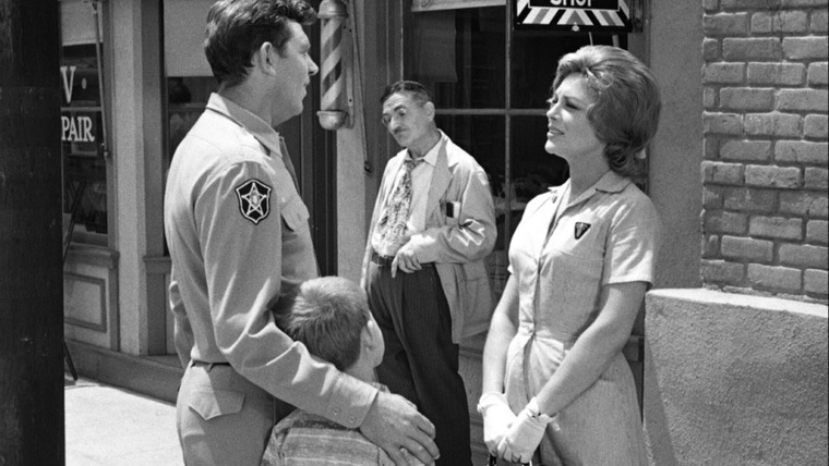 The Andy Griffith Show — s03e04 — Andy and Opie, Bachelors