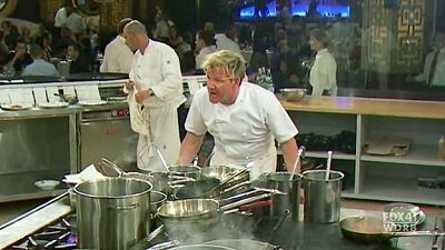 Hell's Kitchen — s07e13 — 4 Chefs Compete