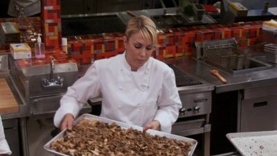 Hell's Kitchen — s12e11 — 10 Chefs Compete
