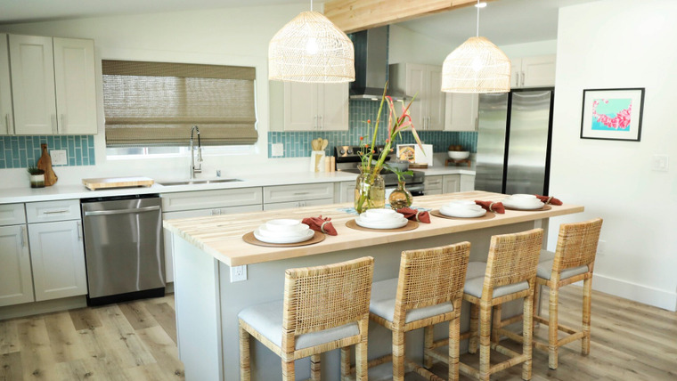 Renovation Aloha — s01e06 — Termites to Treasure