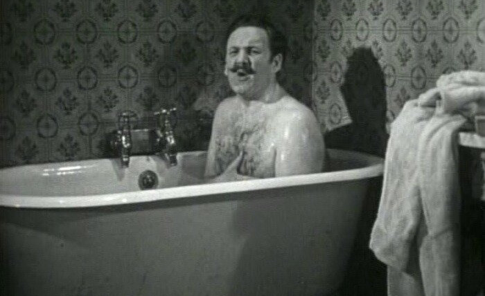 Шерлок Холмс — s01e08 — The Case of the Blind Mans Bluff