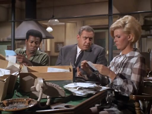 Ironside — s01e04 — Eat, Drink and Be Buried