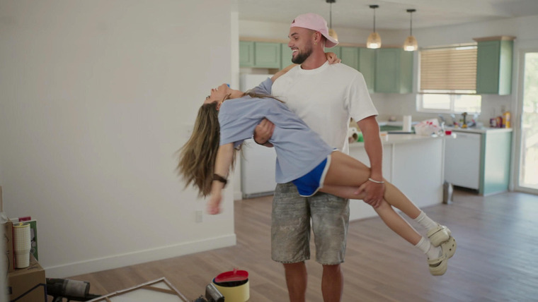The Secret Lives of Mormon Wives — s04e01 — The Book of Taking Flight