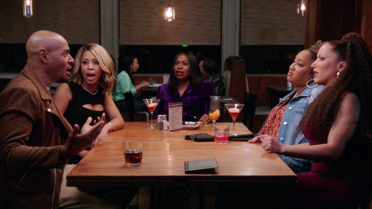 A Black Lady Sketch Show — s02e06 — Way to Ruin the Party, Soya!