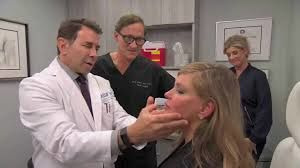 Botched — s06e05 — Flipped Out Butt & Pelican Neck