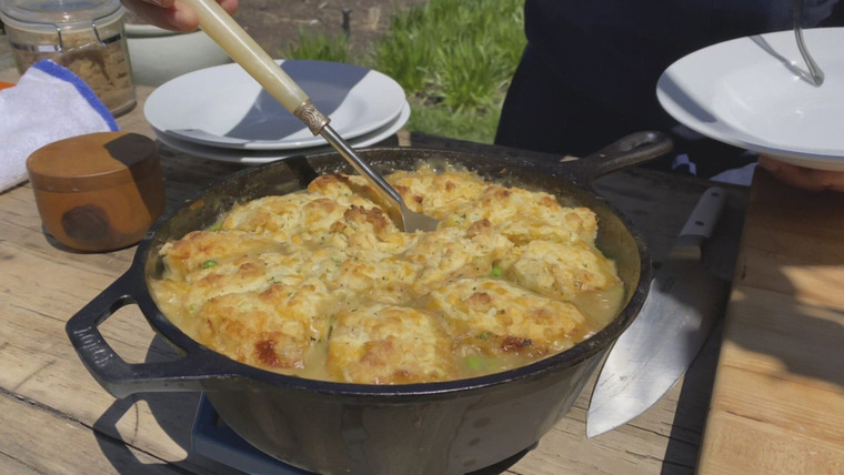 Symon's Dinners Cooking Out — s01e06 — Two Grills and One Mother-In-Law Inspired Meal