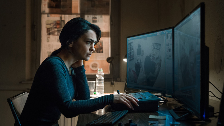 Counterpart — s01e07 — The Sincerest Form of Flattery