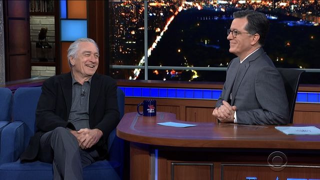 Вечернее шоу со Стивеном Колбером — s2019e174 — Robert De Niro, J.J. Abrams