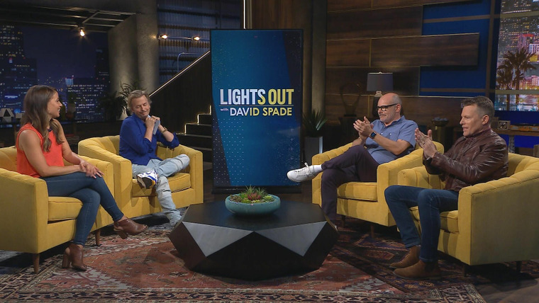 Lights Out with David Spade — s01e36 — Candice Thompson, Rob Corddry & Chris Franjola