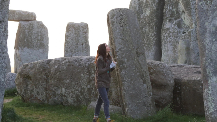 Древние легенды с Меган Фокс	 — s01e02 — Stonehenge: The Healing Stones